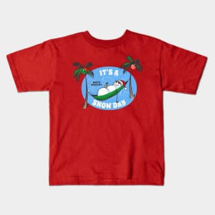 It's a Snow Day at the Beach for Christmas Kids T-Shirt